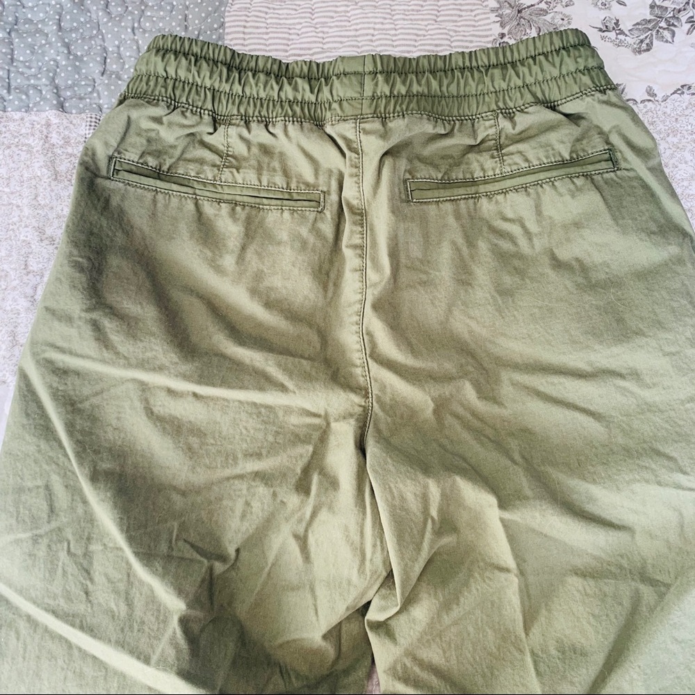 GAP KIDS Khaki Pants - Picture 3 of 14